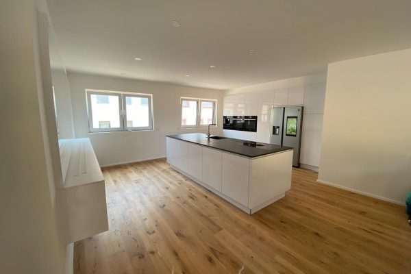 4a8adb74-f7dd-4b39-a35c-598e7893f3ae-600x400