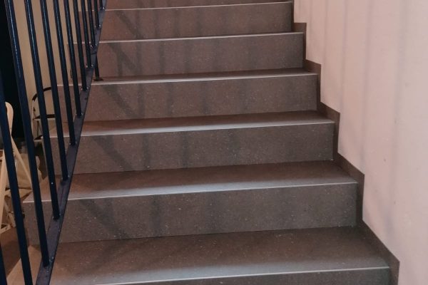 treppe-sanieren-designbelag-02-600x400